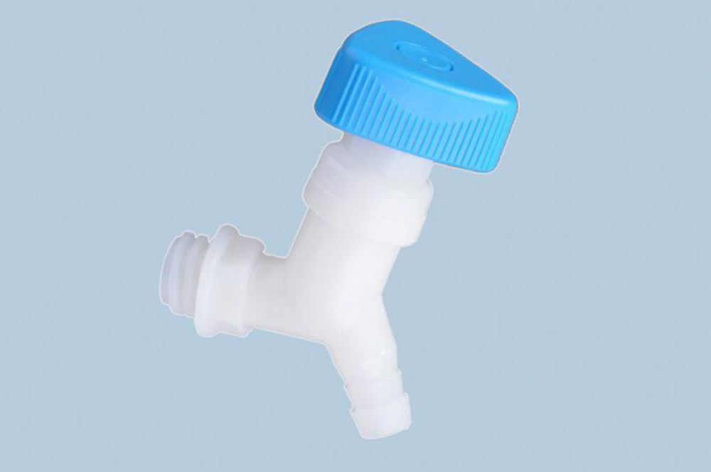 Kohouty, HDPE